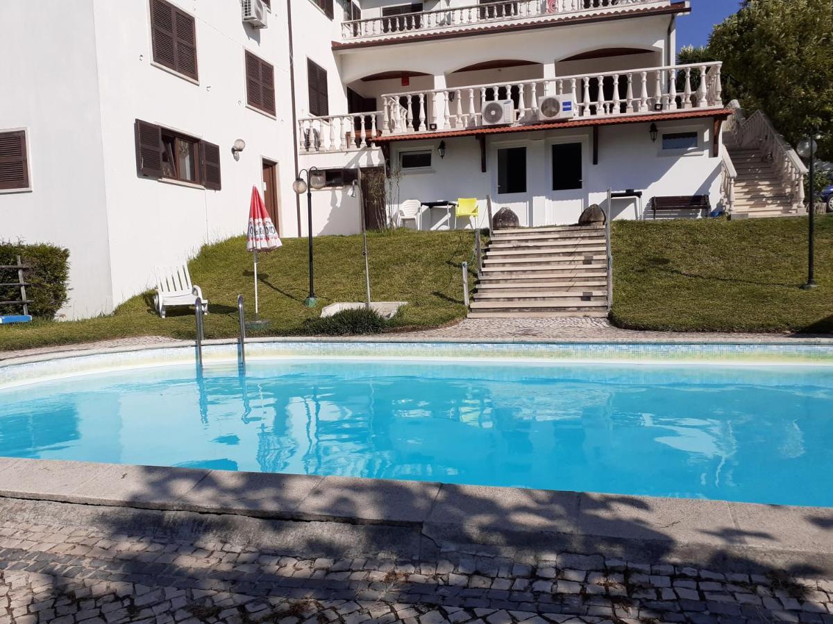 קוימברה Jantesta Guest House מראה חיצוני תמונה